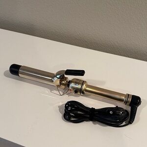 Hot Tools 1 1/4” Gold Curling Iron